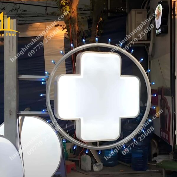bảng hộp đèn nhà thuốc