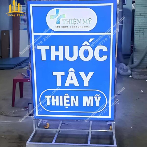 bảng hộp đèn nhà thuốc