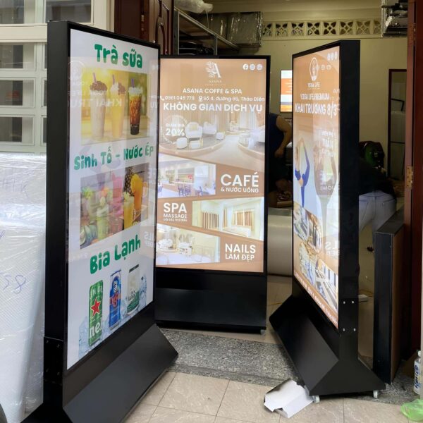 bảng hiệu hộp đèn quán cafe