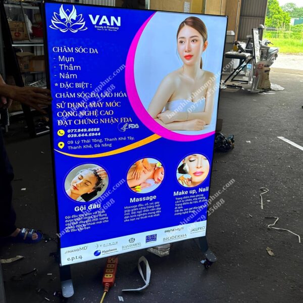 bảng hiệu hộp đèn