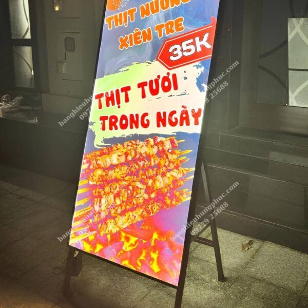 hộp đèn quảng cáo