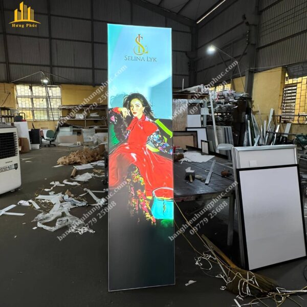 bảng hiệu hộp đèn