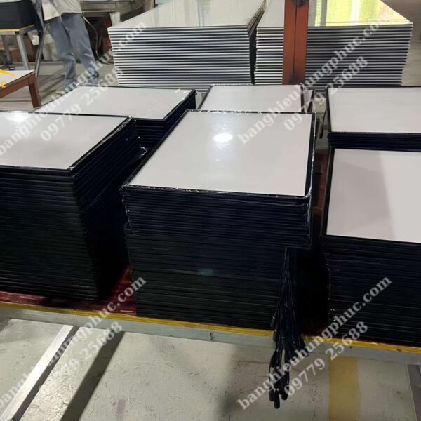 hộp đèn siêu mỏng