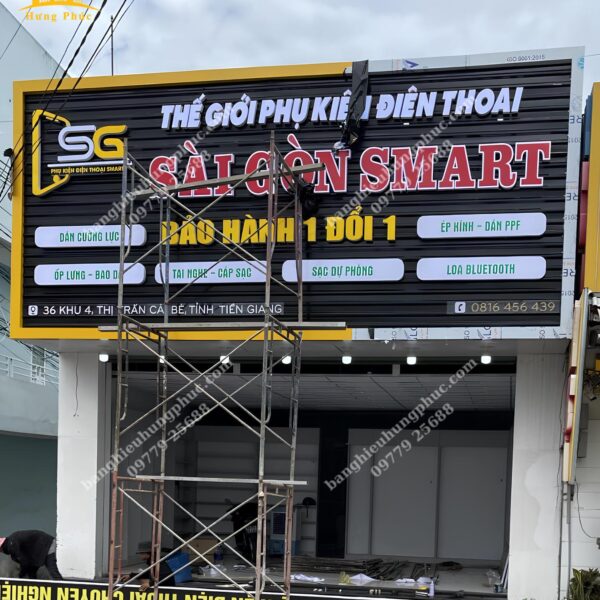 Bàn giao cửa hàng điện thoại