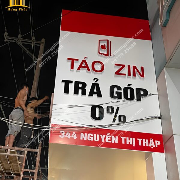 Bàn giao cửa hàng điện thoại