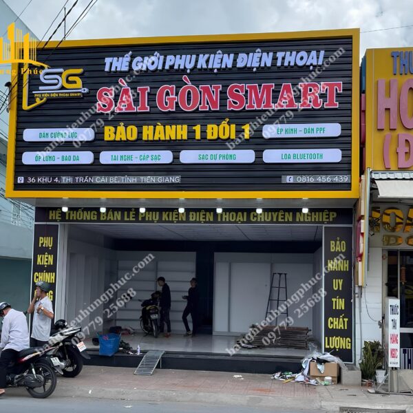 Bàn giao cửa hàng điện thoại