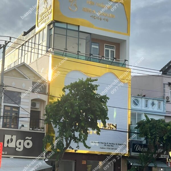 Thi công bảng hiệu quảng cáo tại TPHCM