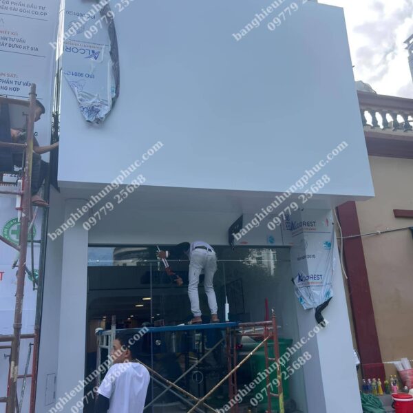 Báo giá thi công bảng hiệu chữ nổi