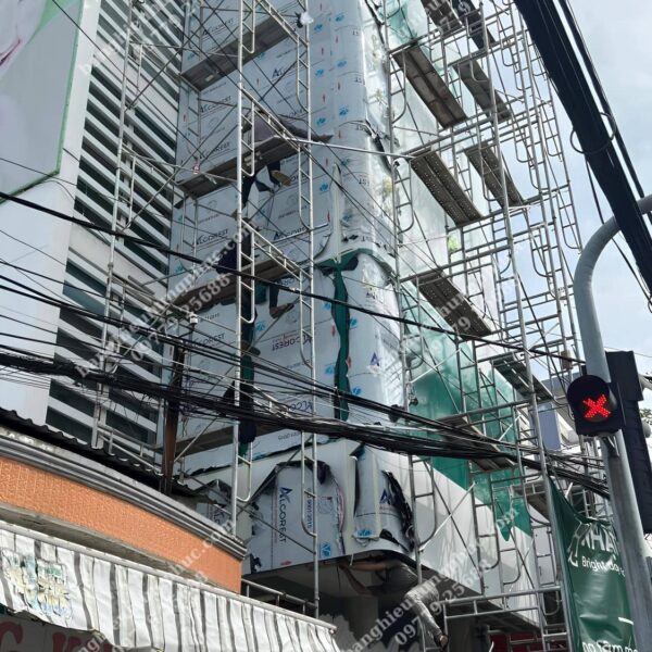 thi công bảng hiệu