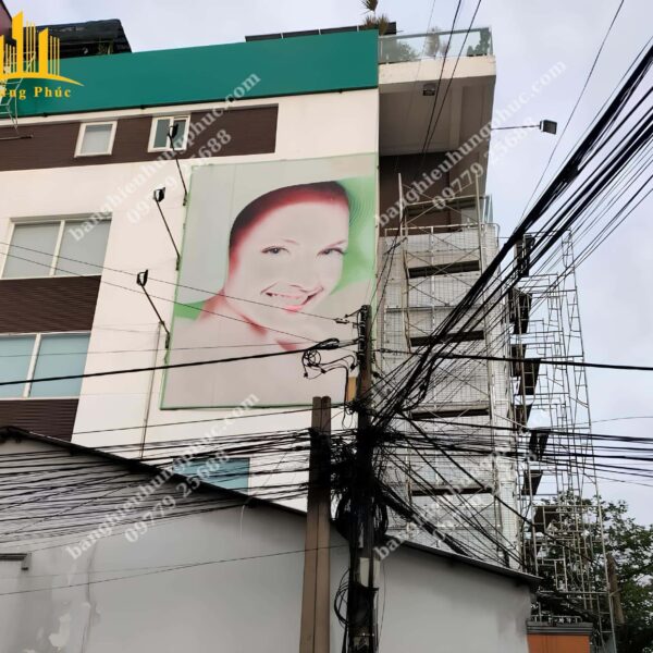 thi công bảng hiệu