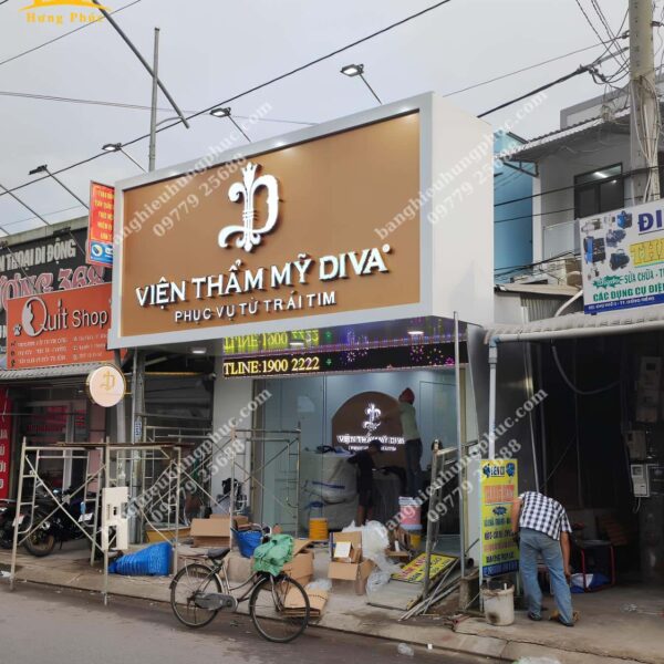 Báo giá làm bảng hiệu alu