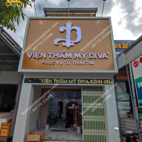 Báo giá làm bảng hiệu alu